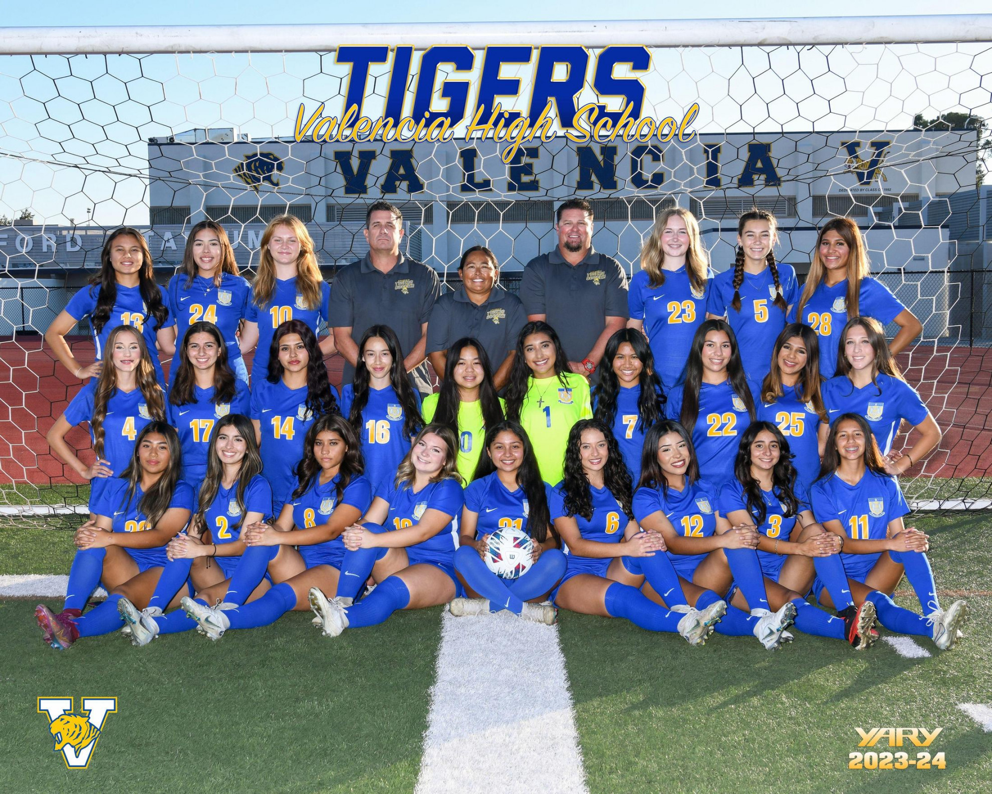 Soccer – Girls Sports – Valencia High School